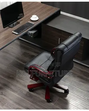 Office Chair : Black Leather Bliss Executive Office Seat