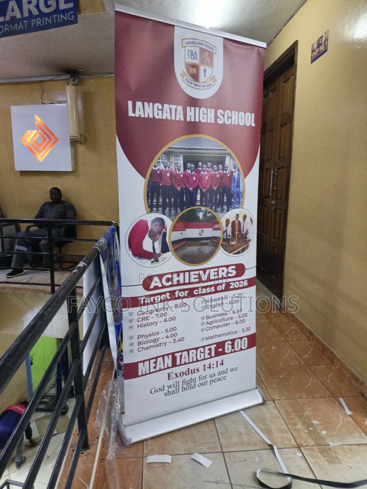 Sturdy Broad Base Roll-Up Banners