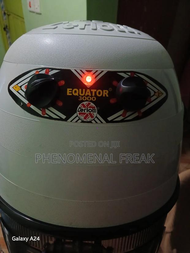 Hair Dryer - thumbnail 3