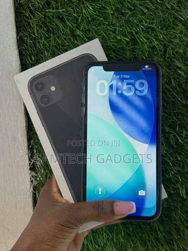 Apple iPhone 11 128 GB Black - thumbnail 3