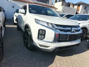 Mitsubishi RVR 2020 White
