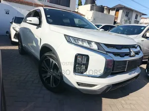 Mitsubishi RVR 2020 White