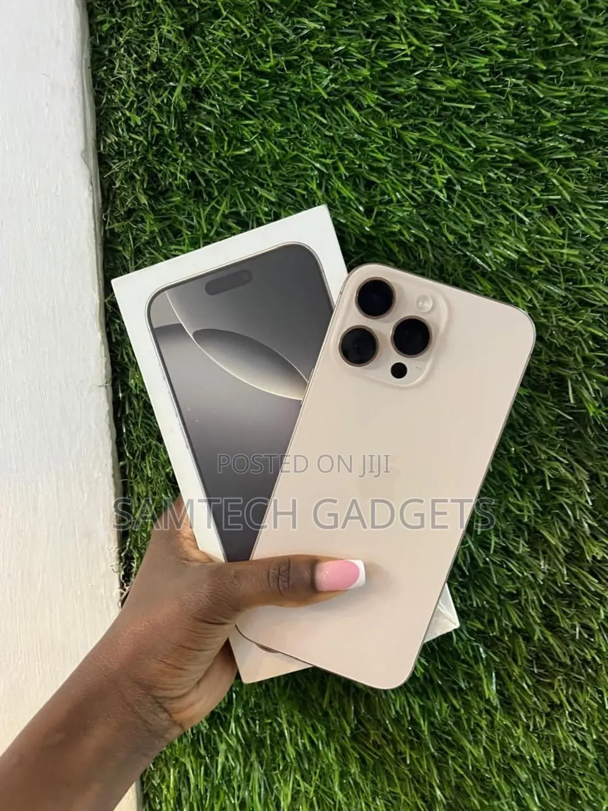 Apple iPhone 16 Pro Max 256 GB Gold