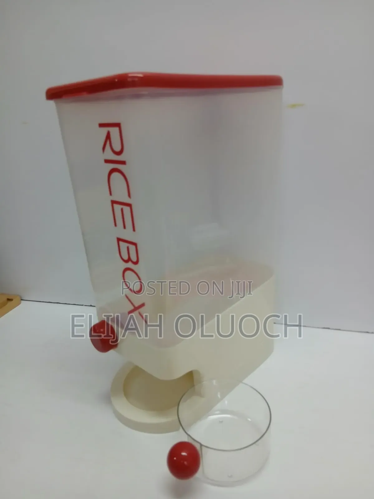 Kitchen Airtight Cereal Dispenser Available