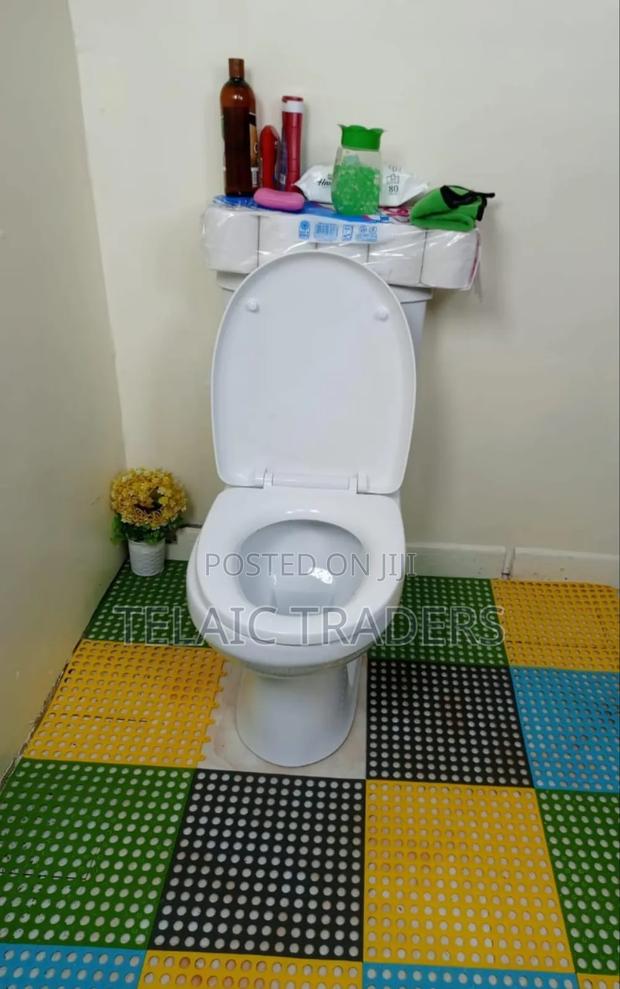 Anti-Slip Interlocking Bathroom Mats