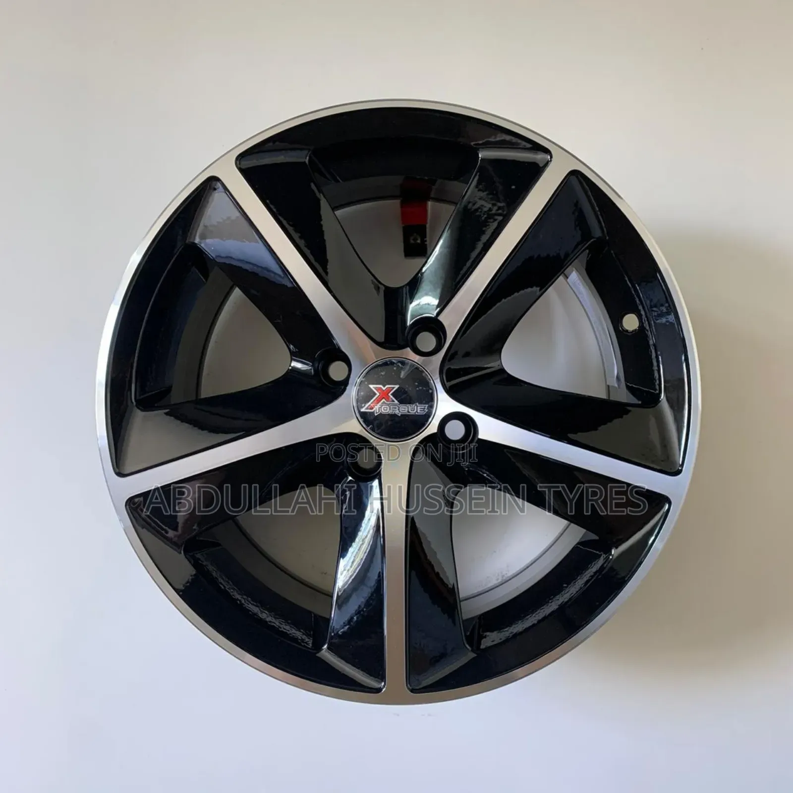 Rim Size 14inch 4hole Black and Silver