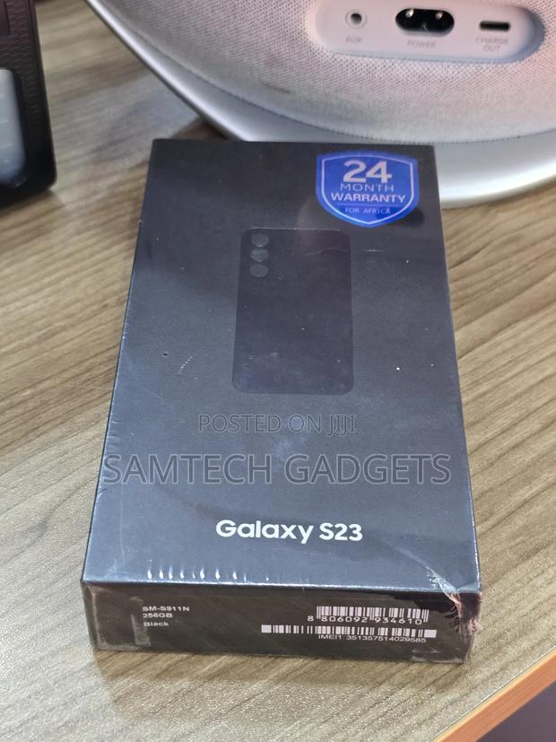 New Samsung Galaxy S23 256 GB Black