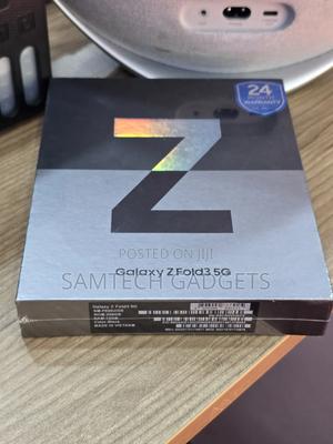 New Samsung Galaxy Z Fold 3 256 GB Black - thumbnail 2