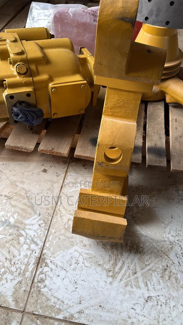 Caterpillar Grader Bracket - thumbnail 4