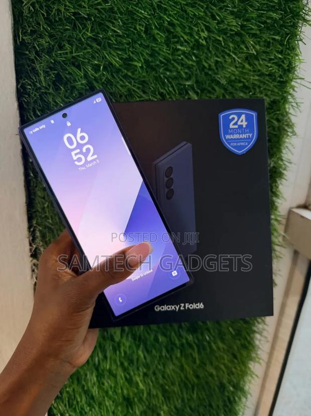 New Samsung Galaxy Z Fold6 256 GB Blue - thumbnail 2
