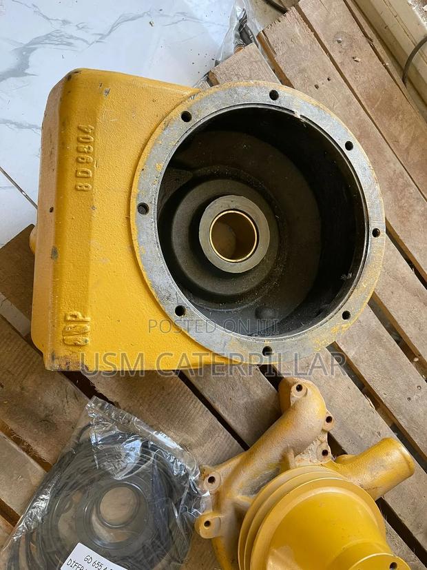 8d9804 Housing - main view