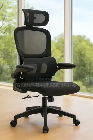 Breathable Ergonomic Mesh Chair With Flip-Up Armrests