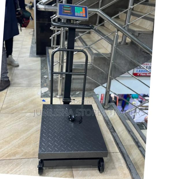 600 KGS Digital Platform Weighing Scale With Wheels - main view