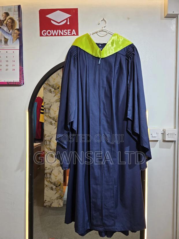 Graduation Gowns for Hire - thumbnail 4