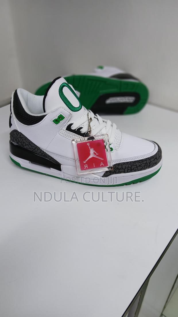 Jordan 3 Special - thumbnail 4