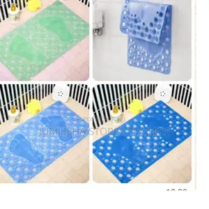 Antislip Bathroom Mats
Has Sunction