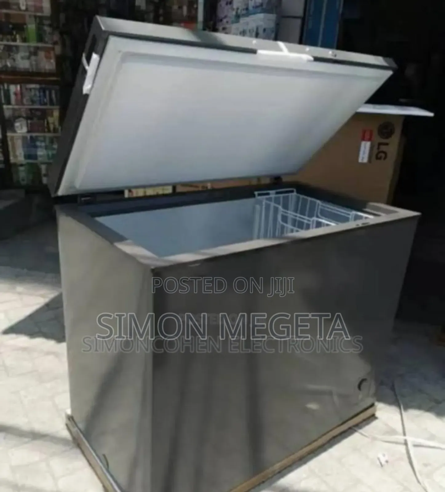 Colour Grey Hisense 198l Freezer