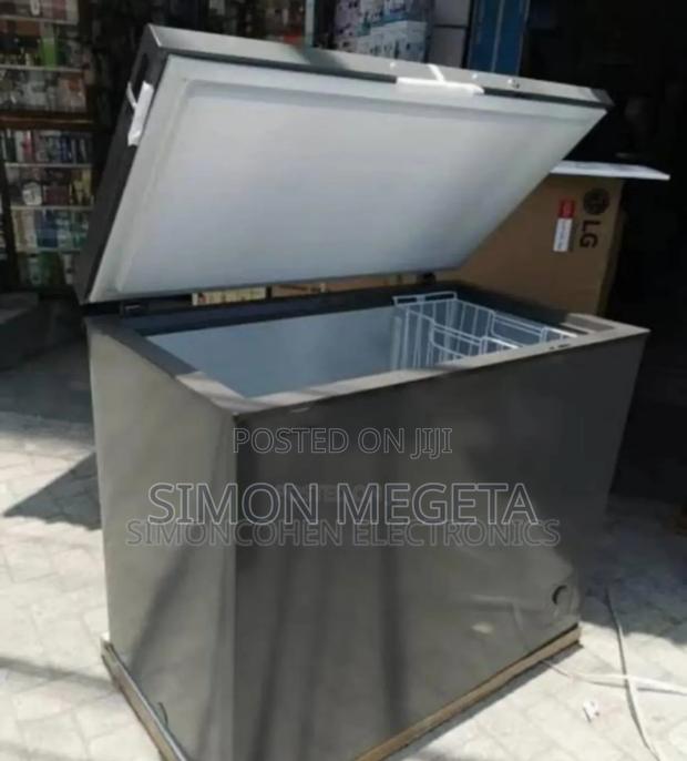 Colour Grey Hisense 198l Freezer