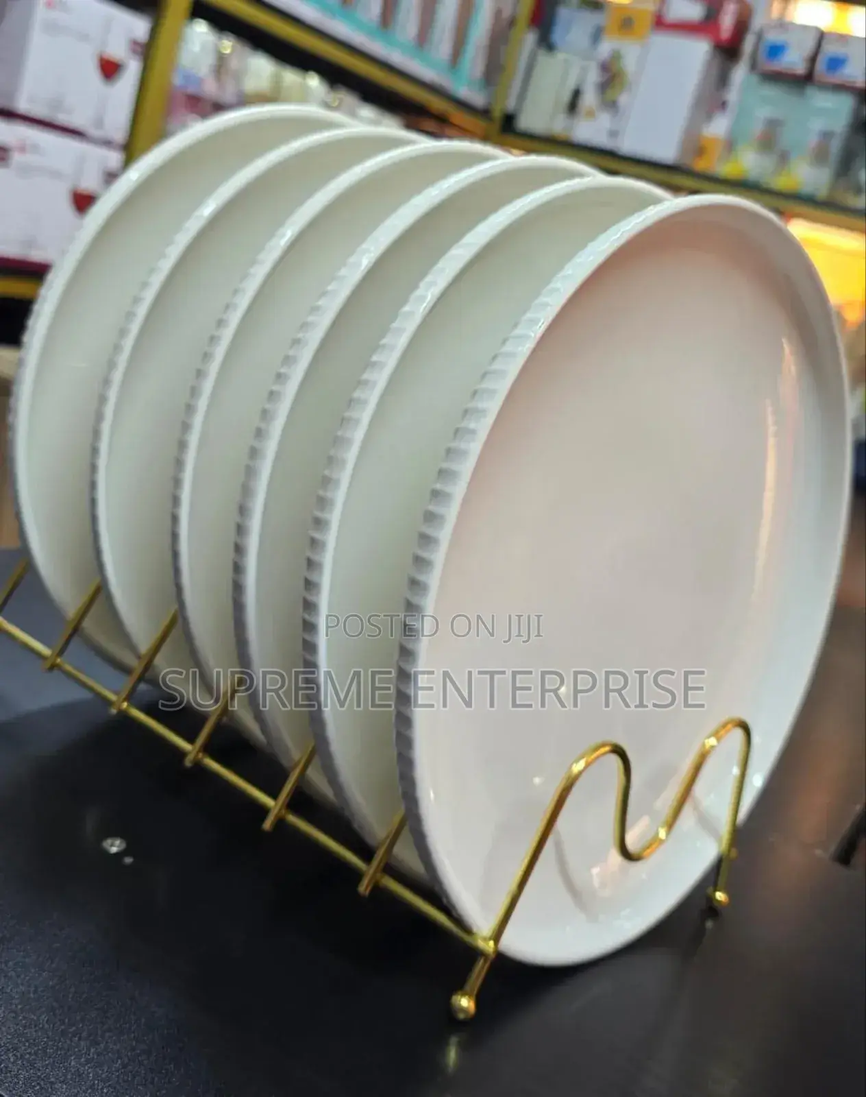 Japanese Ringless Plates