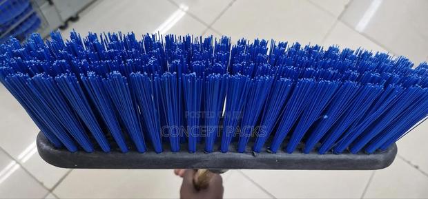 12pcs Medium Stiff Cleaning Broom With Handle. - thumbnail 2