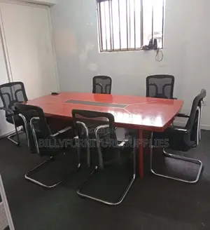 Executive Boardroom Table for 6–8 People