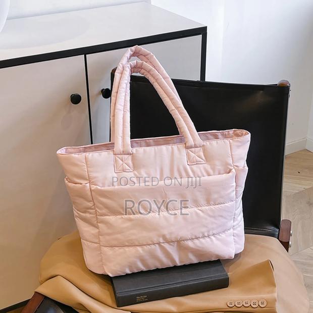 New Minimalist Tote Bag - thumbnail 6