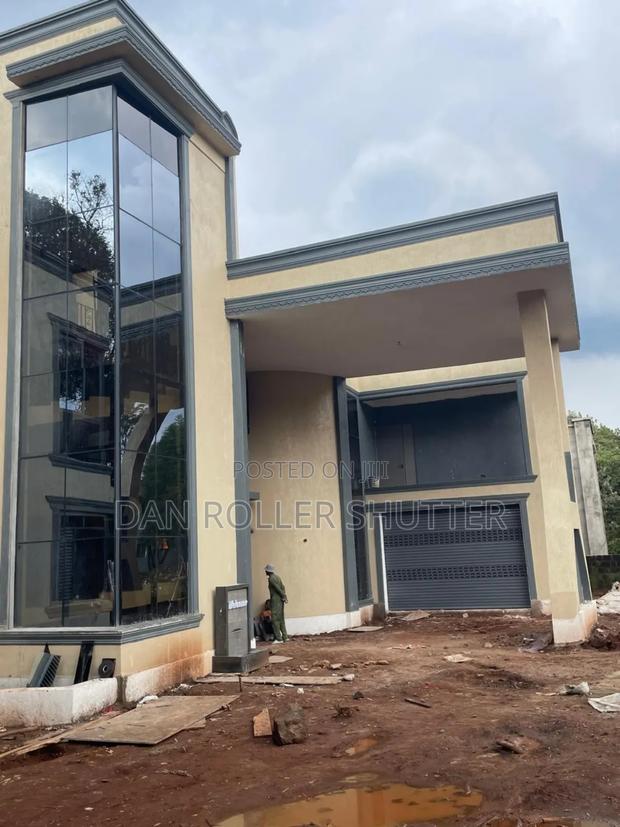 Secure Automated Entry Door – Modern - thumbnail 2