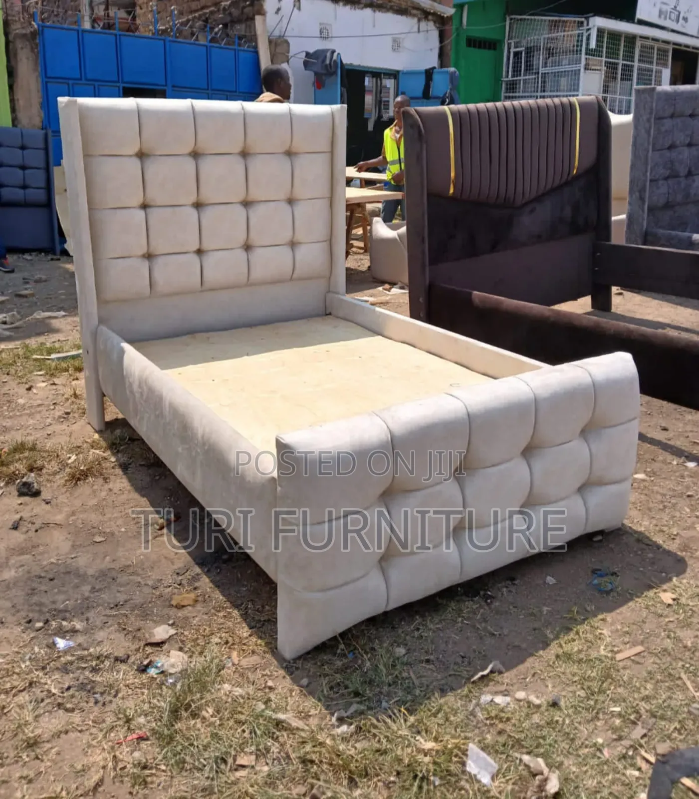 Bed Chesterfield 4by6