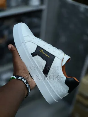 Santoni 
Sizes 39-45