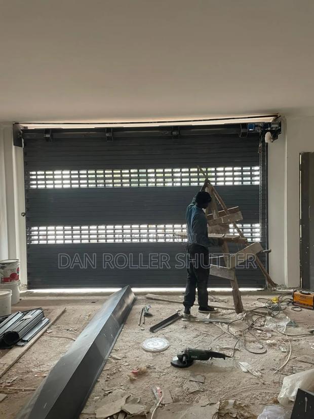 Secure Warehouse Roller Door – - main view