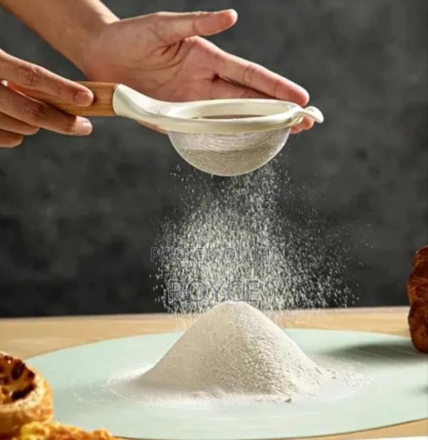 Wooden Handle Stainless Mesh Sieve - thumbnail 4