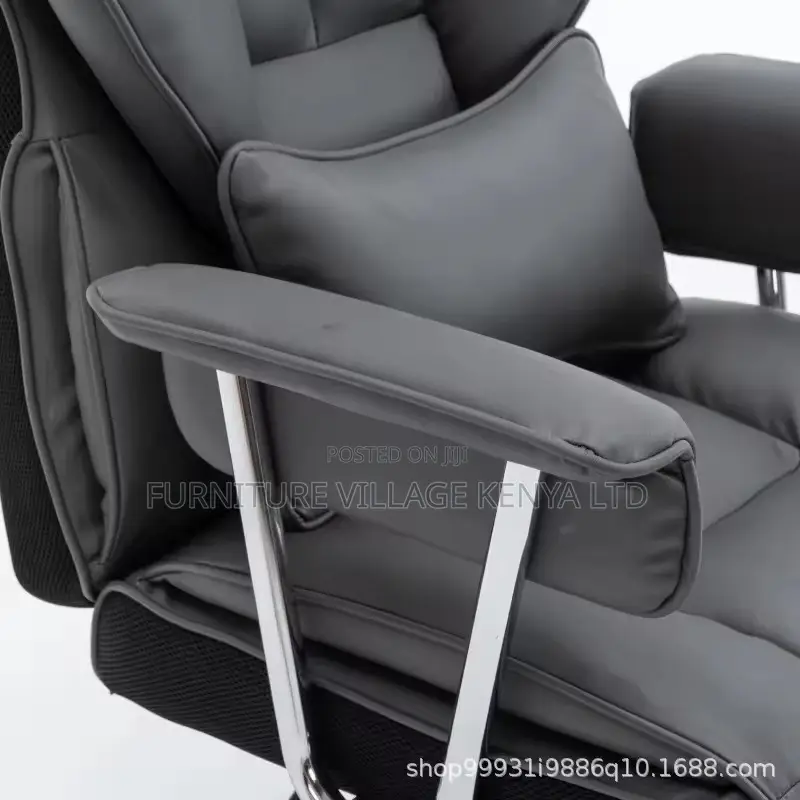 Office Chair; Director's Reclining Office Chair