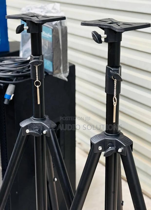 4 Channels Full Package (2) JBL Mid Free BNK Wireless Microphone - thumbnail 5