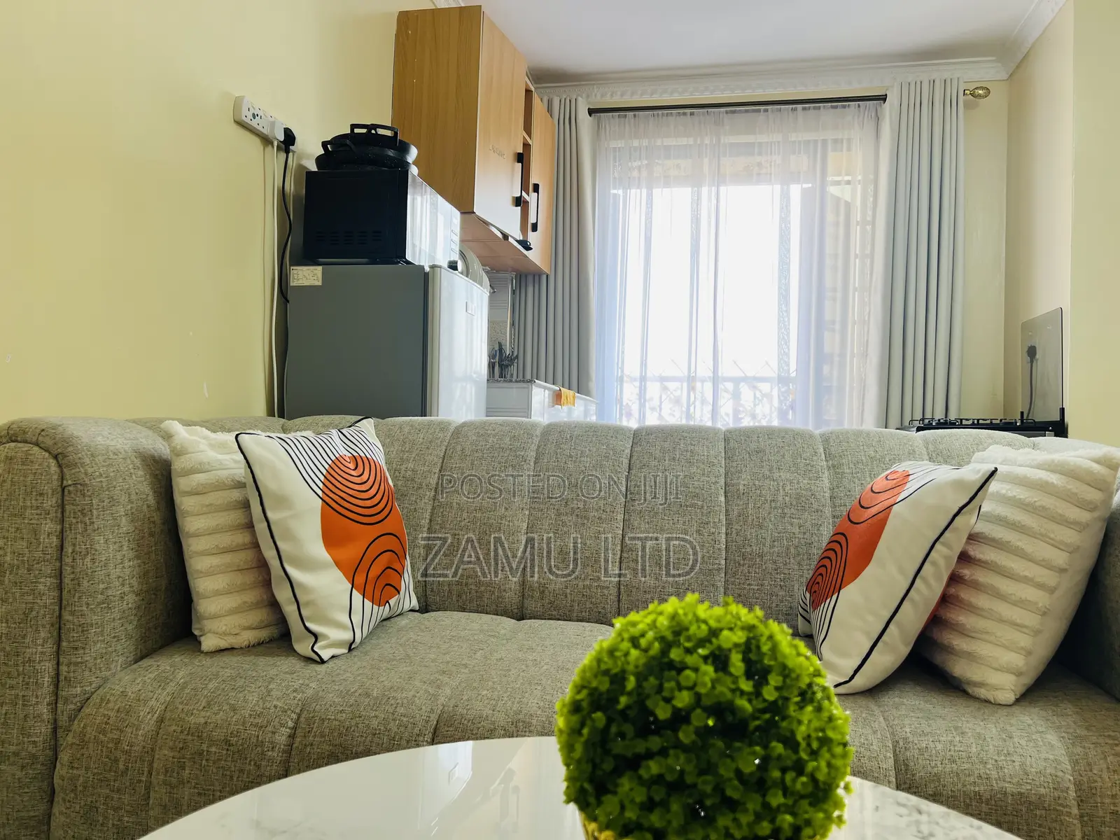 Studio Airbnb at Kamakis Along Eastern Bypass Opp Quickmart