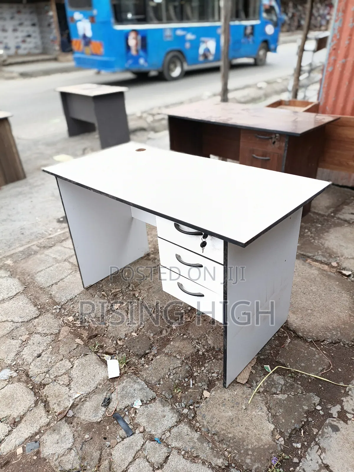 1.2meters Varieties Office Desks