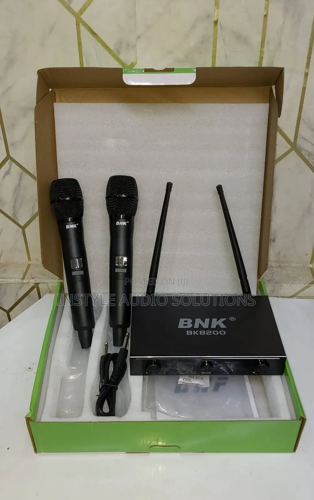 Bk 8200 Wireless Microphone 100 Meters Frequency Range Pay on Delivery