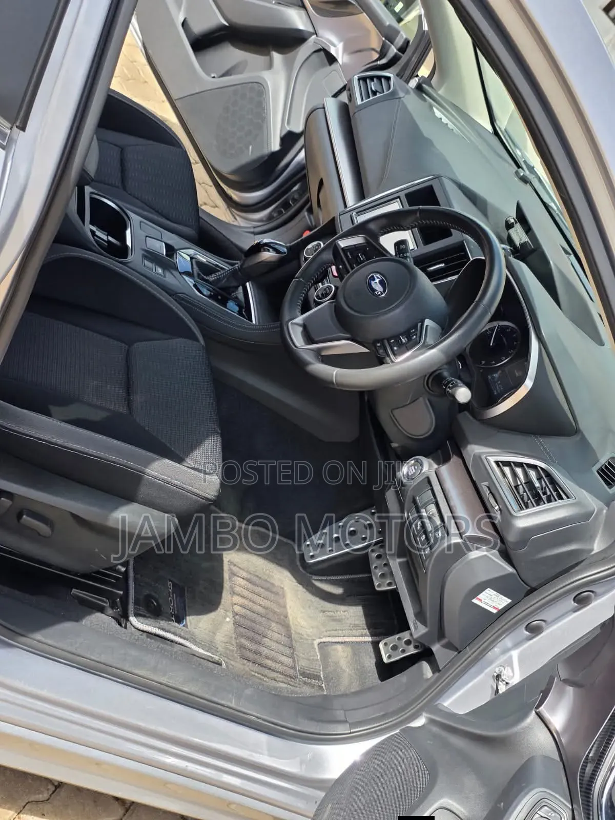 Subaru Impreza 2.0i Premium AWD Hatchback 2019 Silver