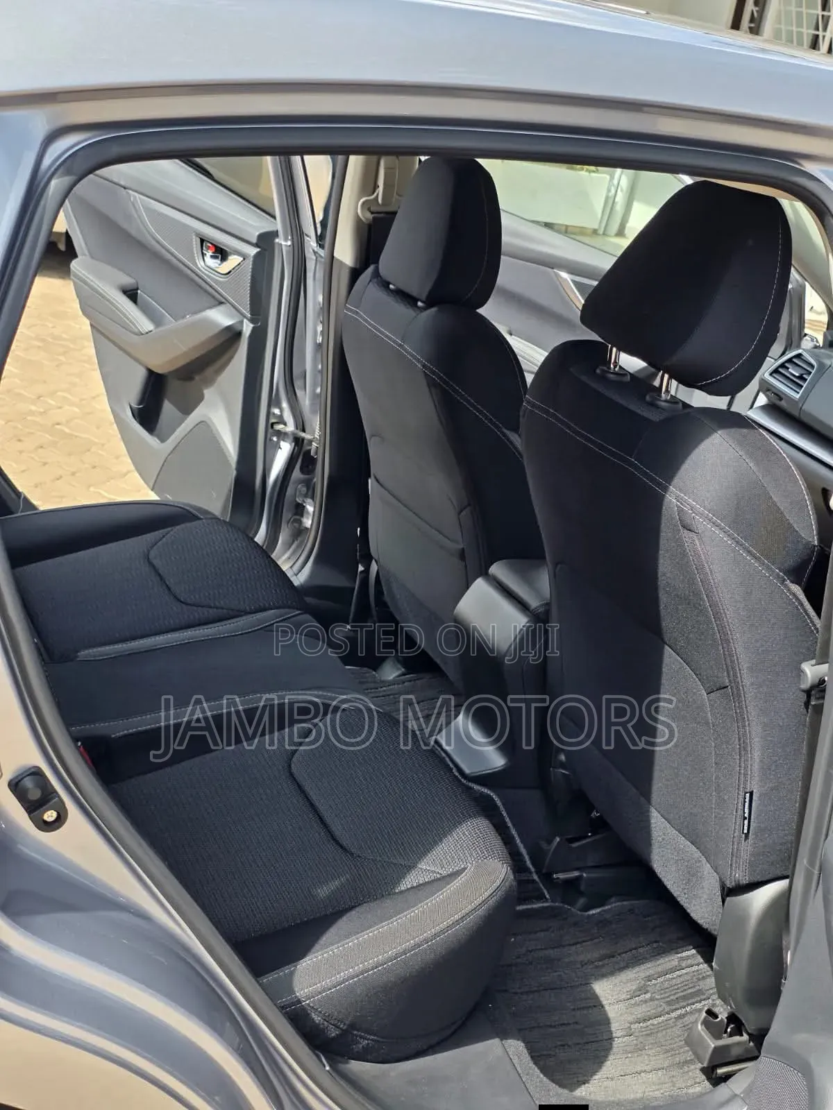 Subaru Impreza 2.0i Premium AWD Hatchback 2019 Silver