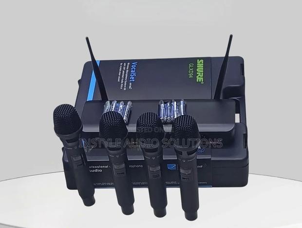 Shure Glxd94 Wireless 4 Microphone Vocal 150 Meters Frequency Range