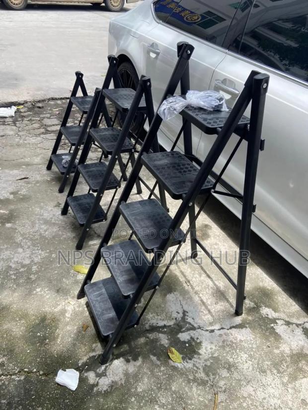 4 Step Folding Ladder Cn - main view