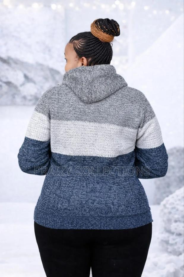 Hooded Sweaters – Cozy Stylish  - thumbnail 4