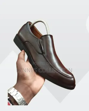 Laceless Official, Sizes 39_45