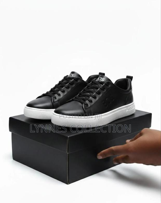 Boss Casuals ,Sizes 39_45 - thumbnail 4