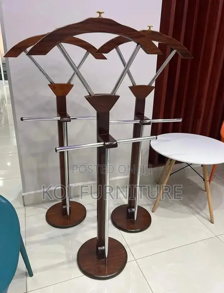 Coat Hanger : Stylish Mahogany Brown Office Coat Hanger,