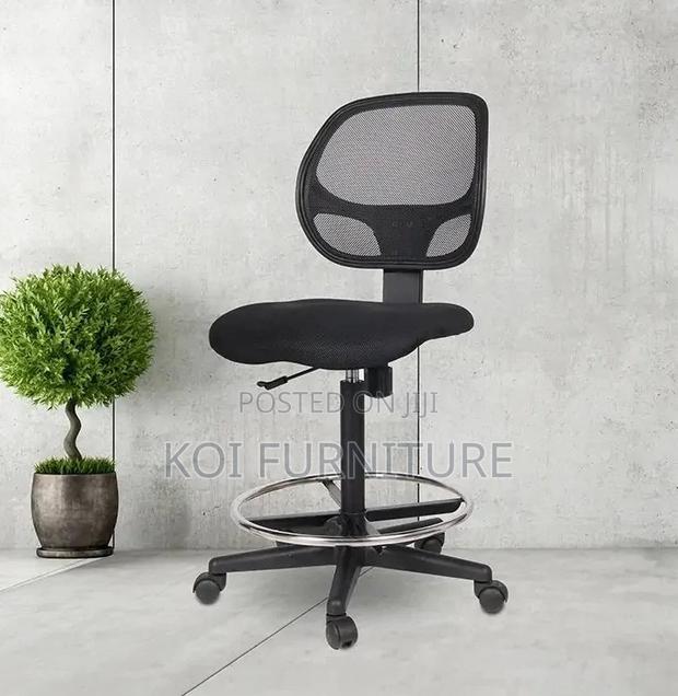 Office Chair : Adjustable Height Mid Back Mesh Drafting Office Chair - thumbnail 4