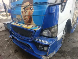Isuzu NQR 2005 Blue