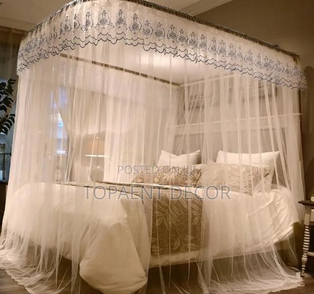 White 2 Stand  Double Support, Double Protection From Mosquito Net