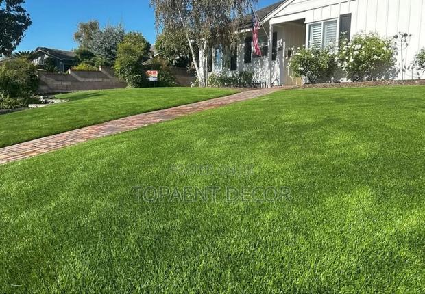 40mm Front Yard Compound Green Artificial Grass Carpet - main view