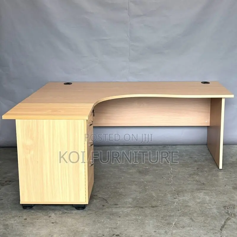 Office Desk : 1.4m (Or 140cm) Curved Modern Office Desk