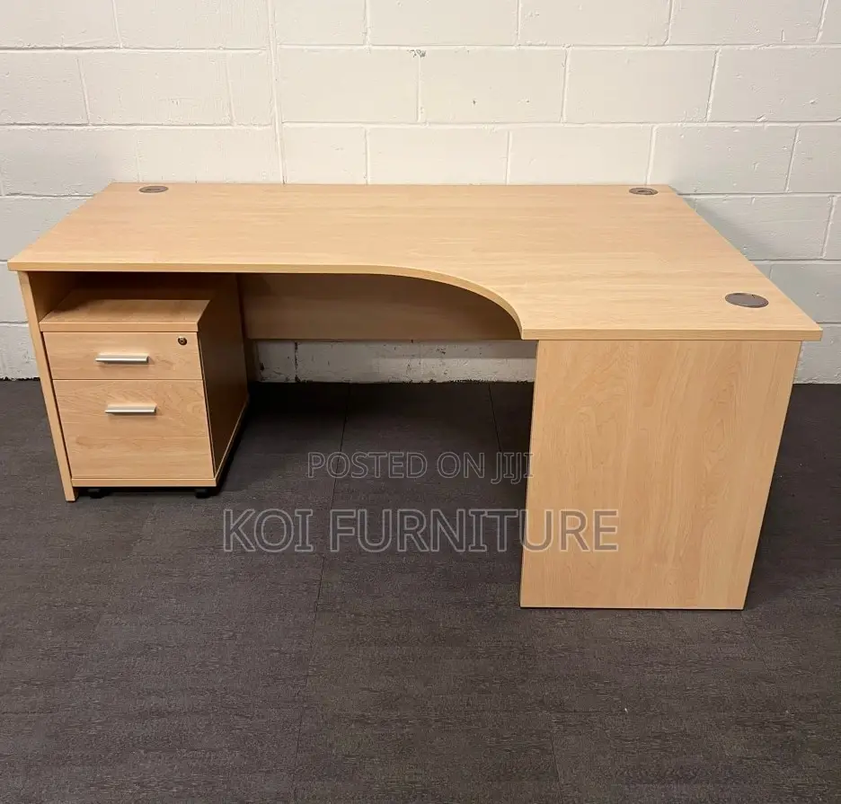Office Desk : 1.4m (Or 140cm) Curved Modern Office Desk